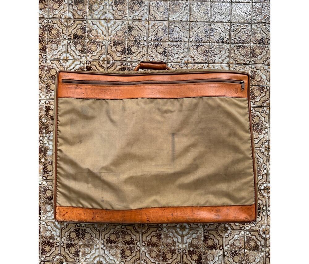 VINTAGE Hartmann Luggage Peanut Butter Tan 4200 SP26 Suitcase Travel 26x20x9